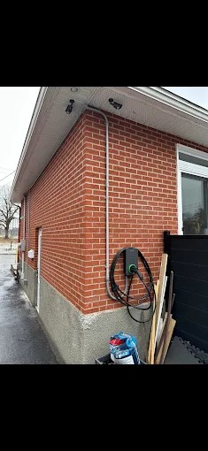 Inspection et configuration de panneau électrique moderne  à Saint-Jérôme